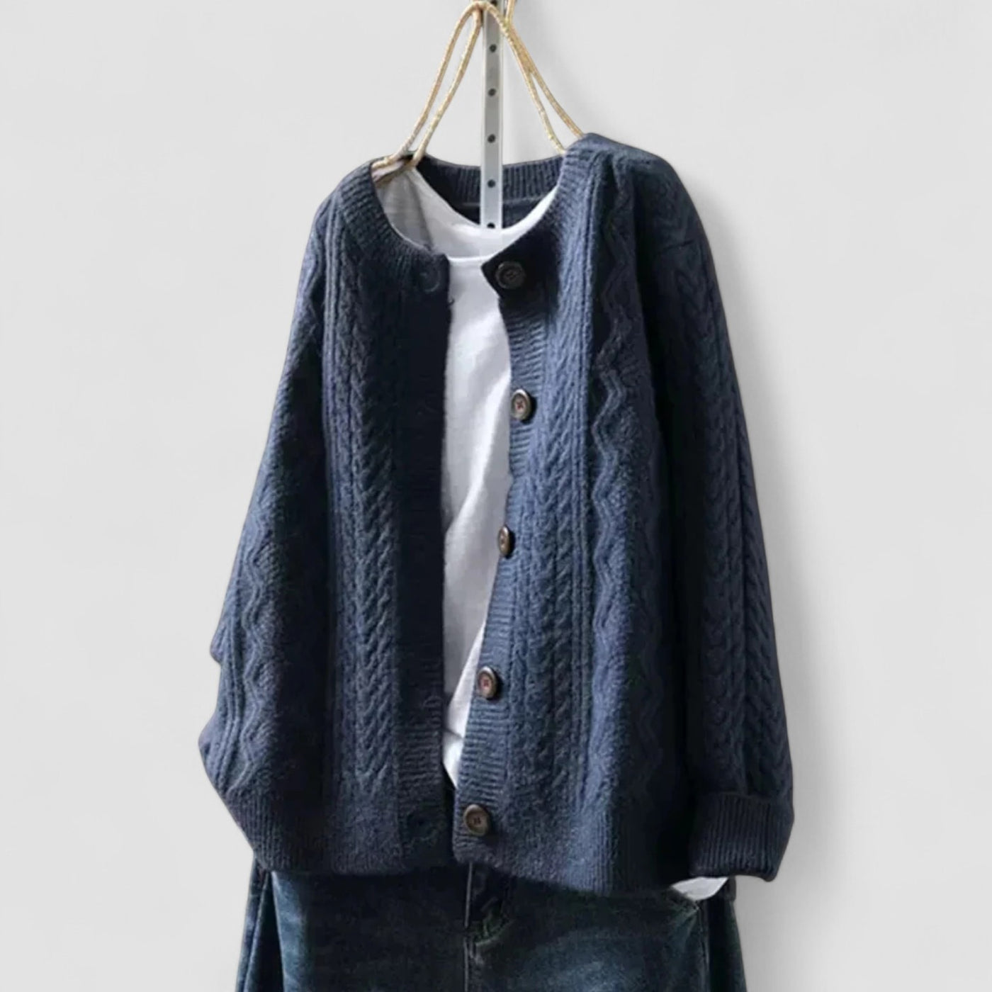 Stilhaus Bern | Sanfte Abendstrickjacke