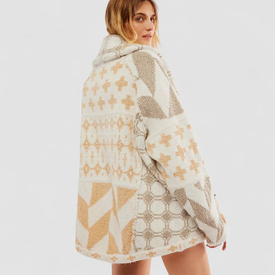 Stilhaus Bern | Ausdrucksstarker Strick Cardigan