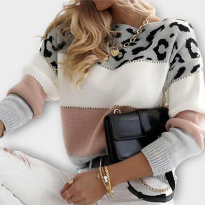 Aurora - Lässiger Pullover mit Leo-Design